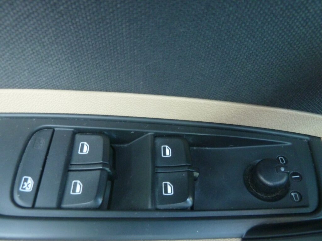 Audi A1 1.6 TDI S Tronic Automatica